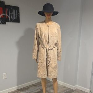 Chic Beige Women's Trench Coat